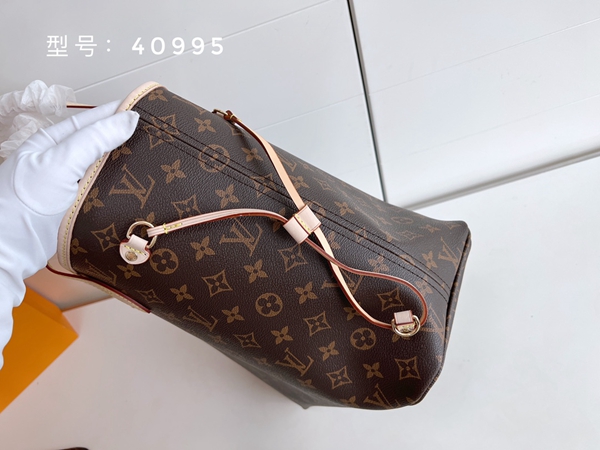 ルイヴィトンバッグ細部ディテール